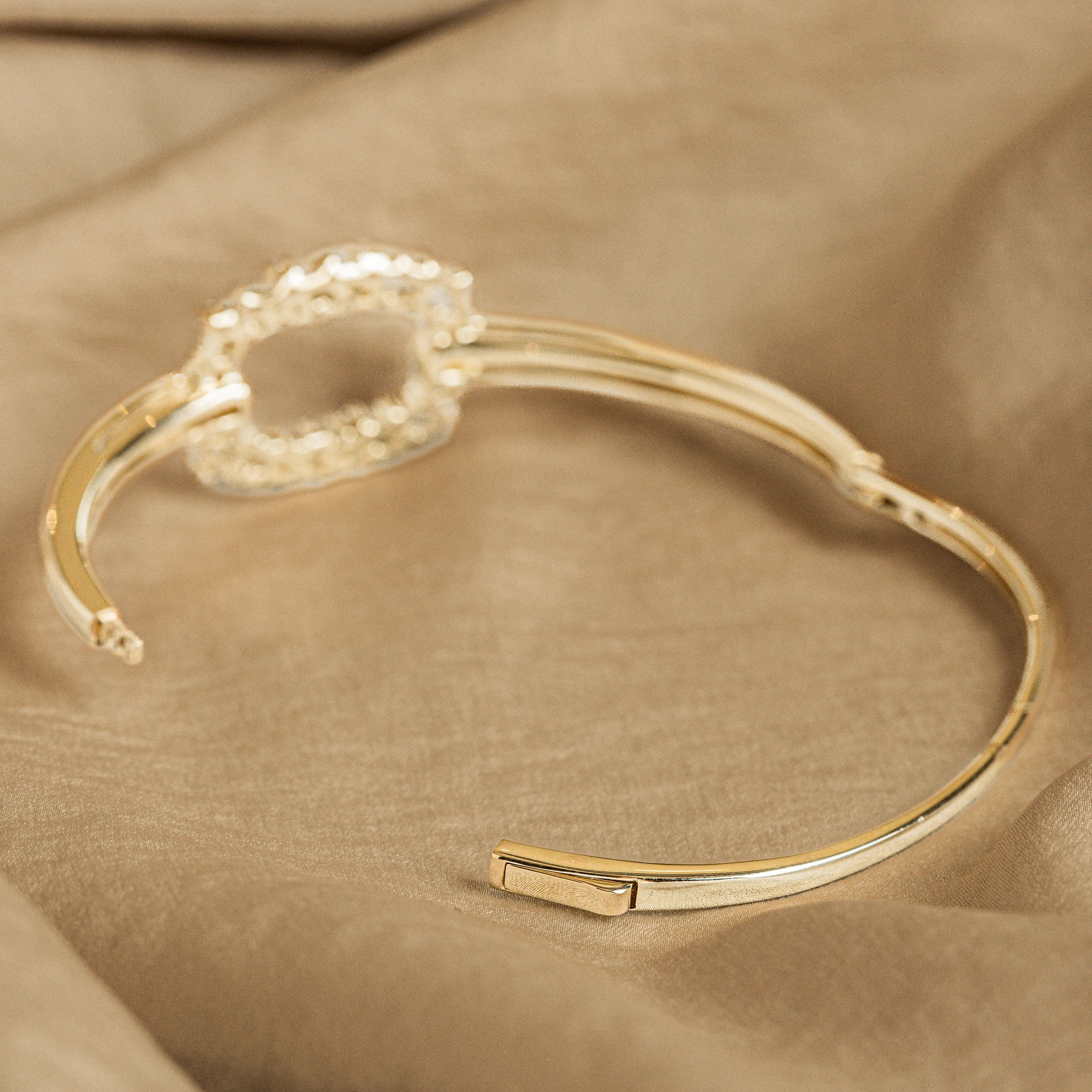 14K Yellow Gold 1 Carat Total Weight Scattered Diamond Bangle