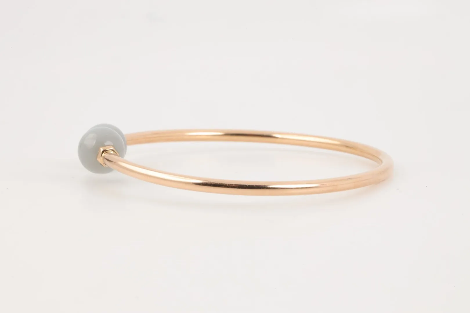 18k Rose Gold Moonstone Bead Bangle Bracelet (7.23g.)