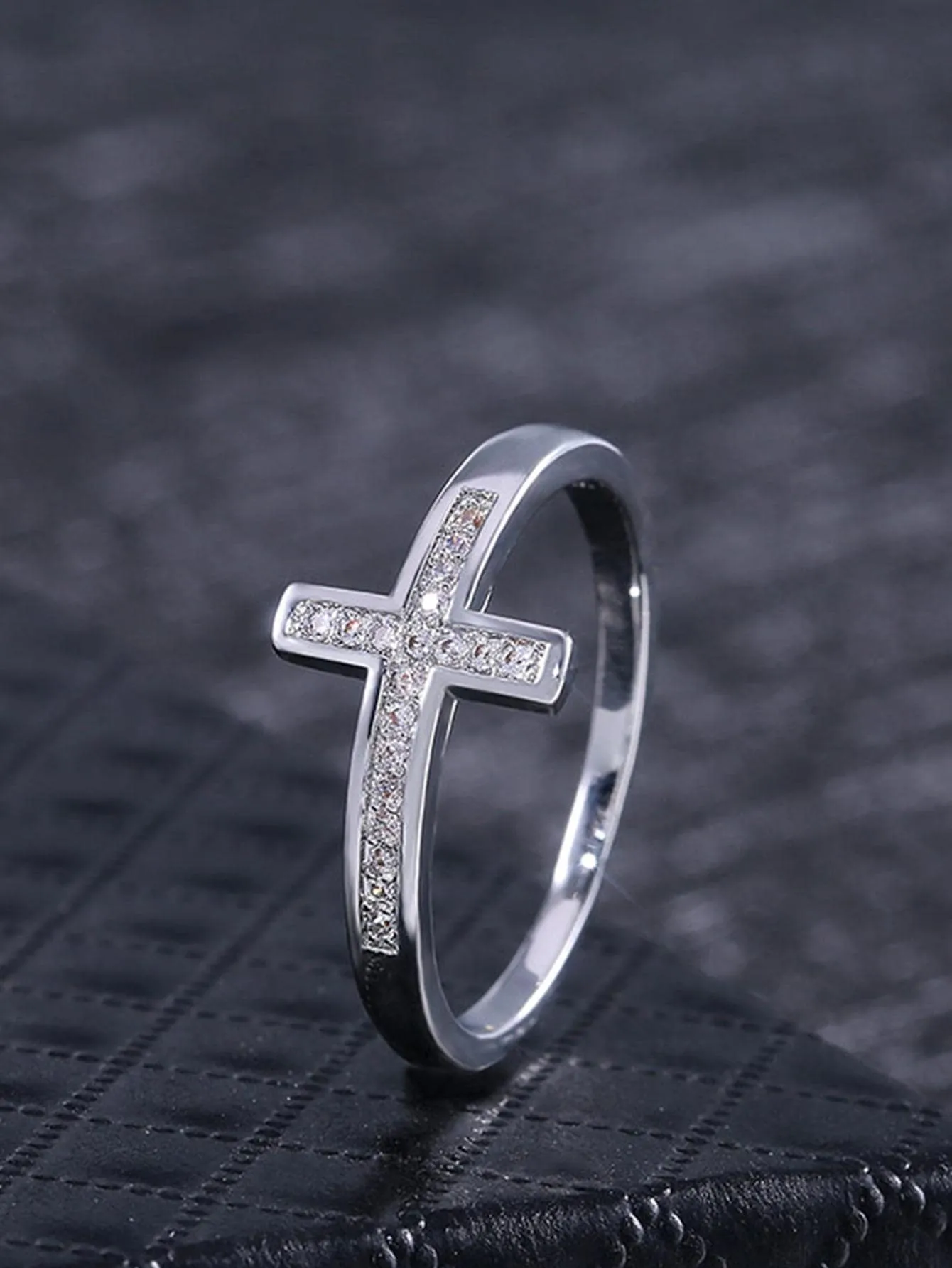 1pc Elegant Cross Ring For Women Fashion Micro-inlaid Cubic Zirconia Ring Finger Accessories Jewelry