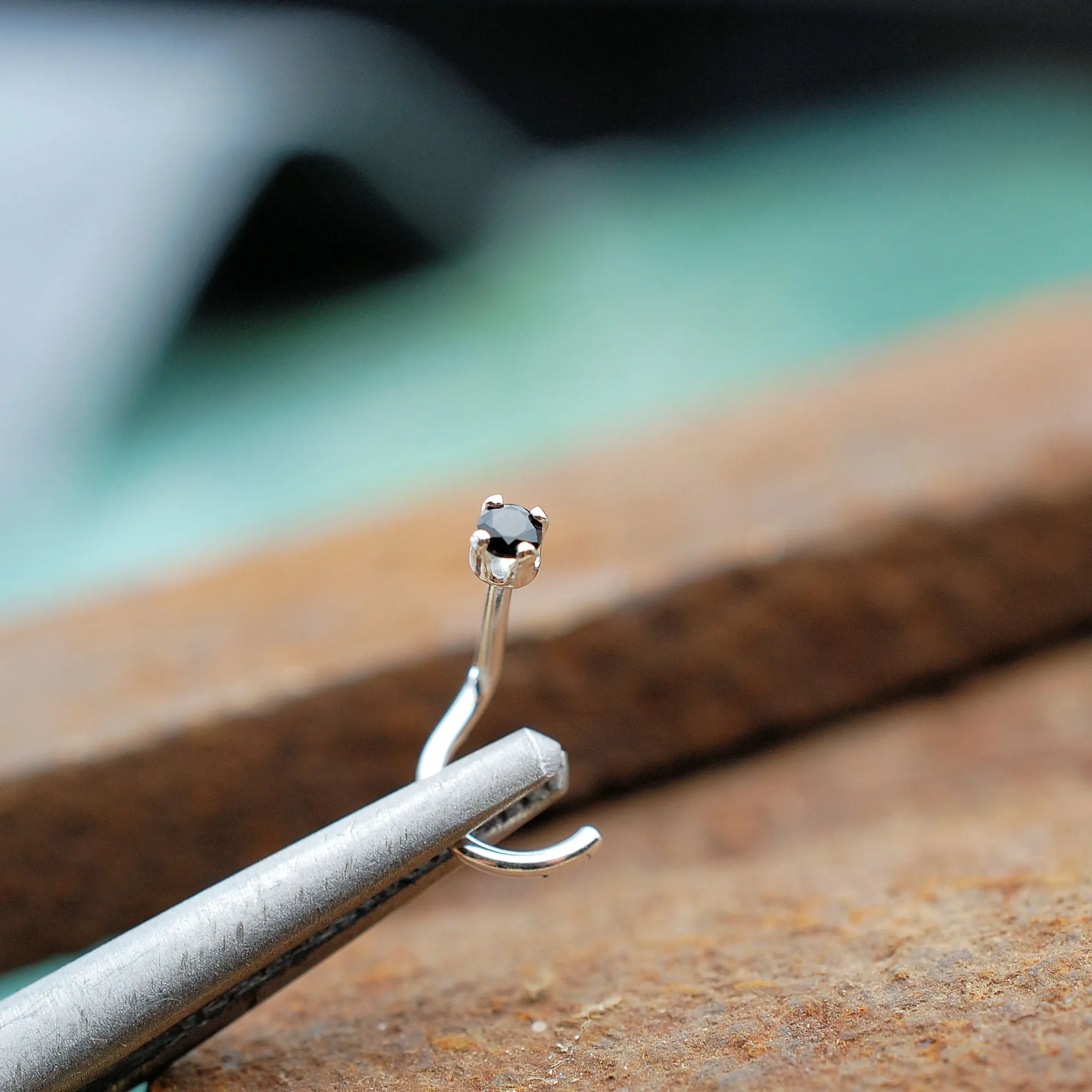 2mm Black Diamond Style Nose Stud