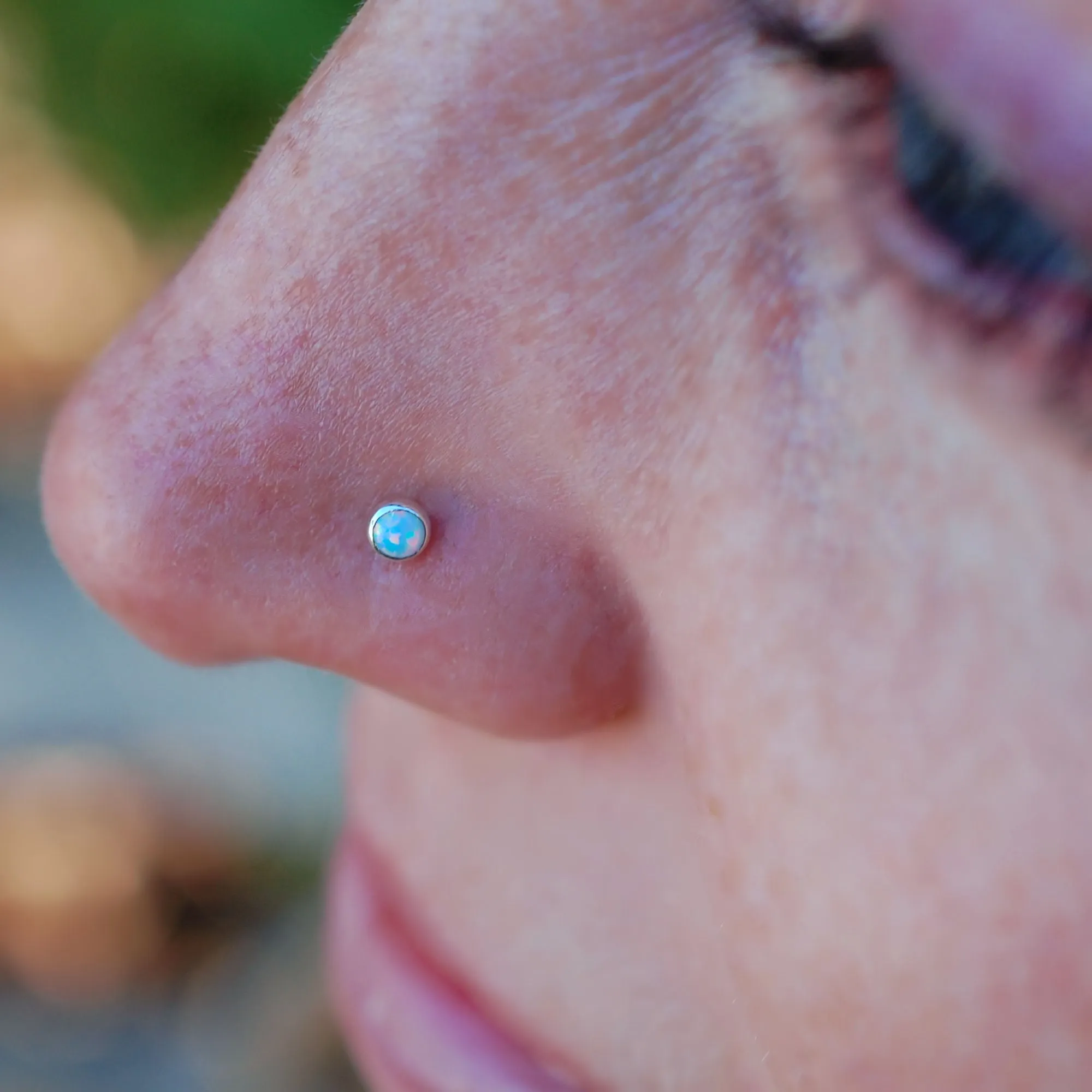 3mm Blue Opal Nose Stud