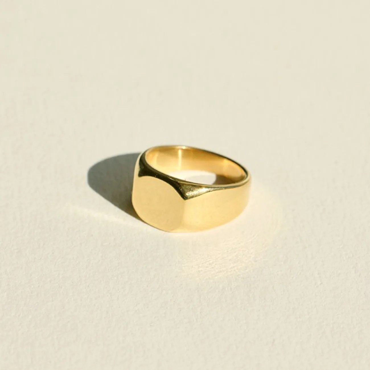 ABUELO SIGNET RING GOLD