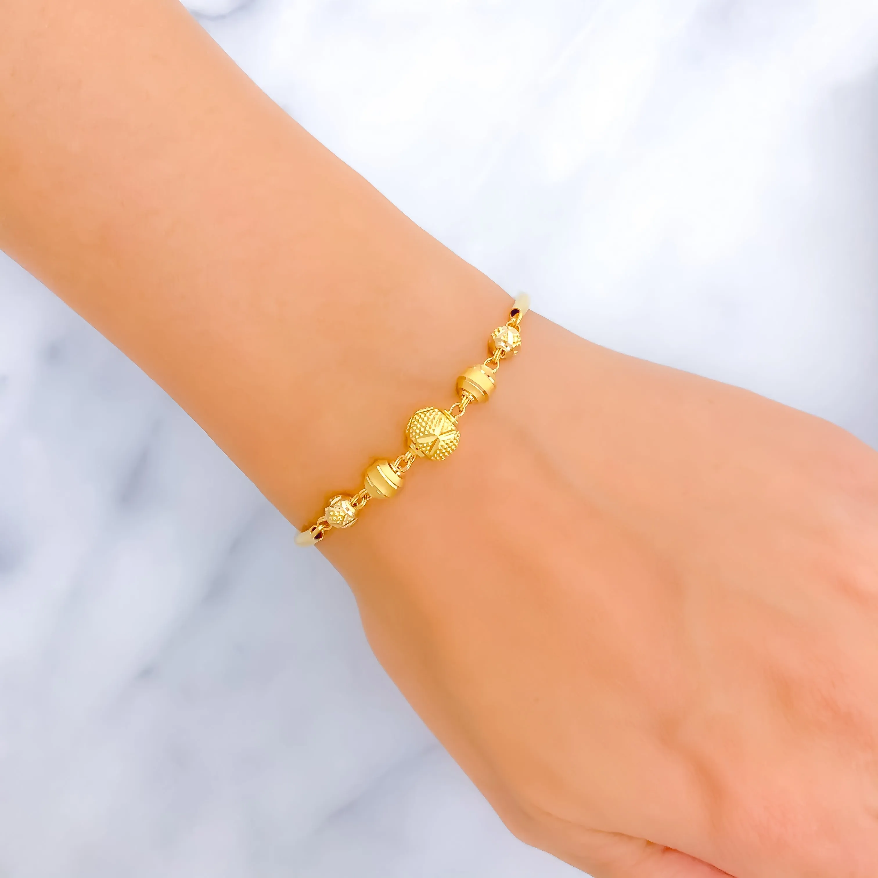 Attractive Checkered 22k Gold Flexi Orb Bangle Bracelet