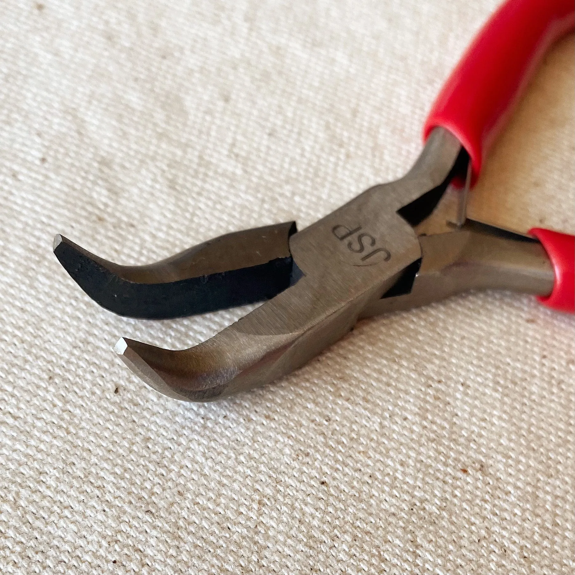 Bent Nose Plier