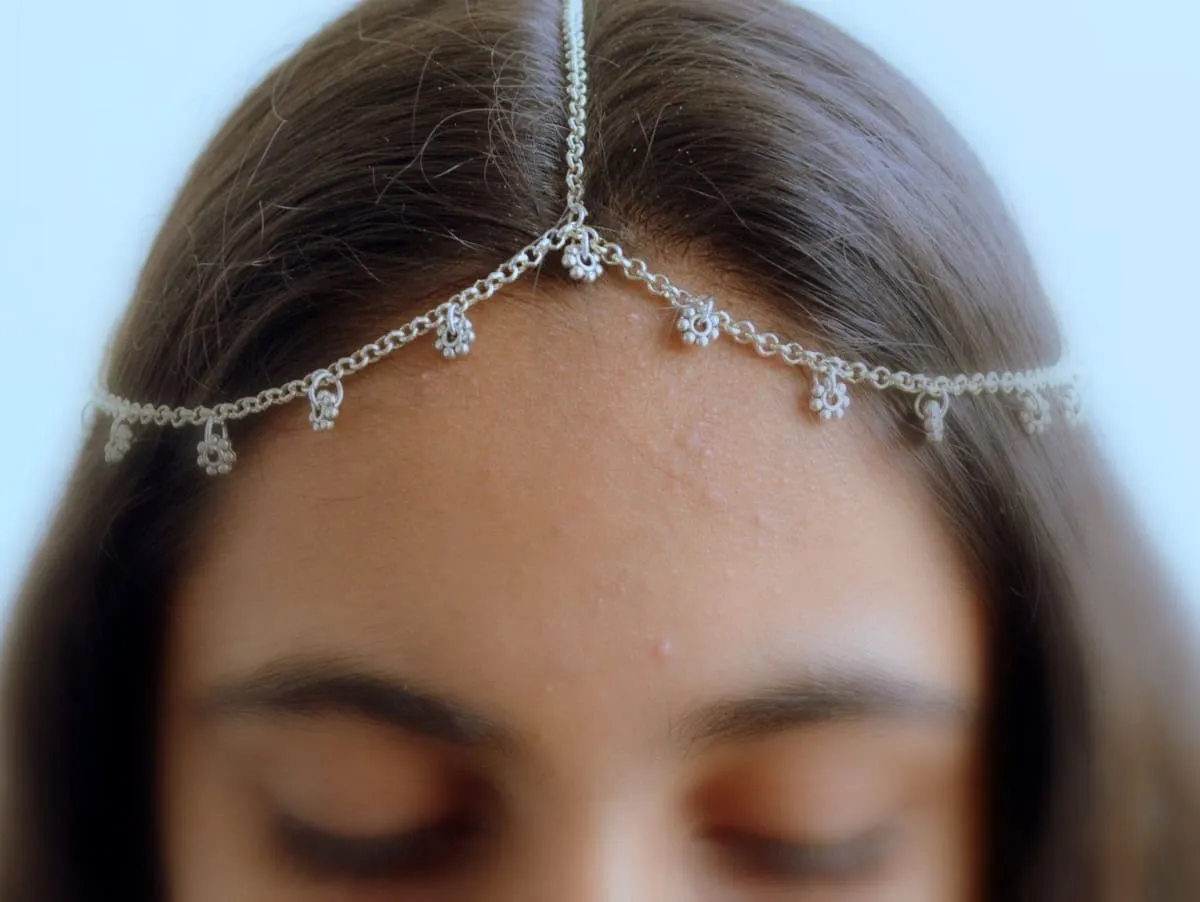 Boho Head chain, Forehead jewelry Matha Patti Tikka Headpiece, Indian hair accessory for Women,