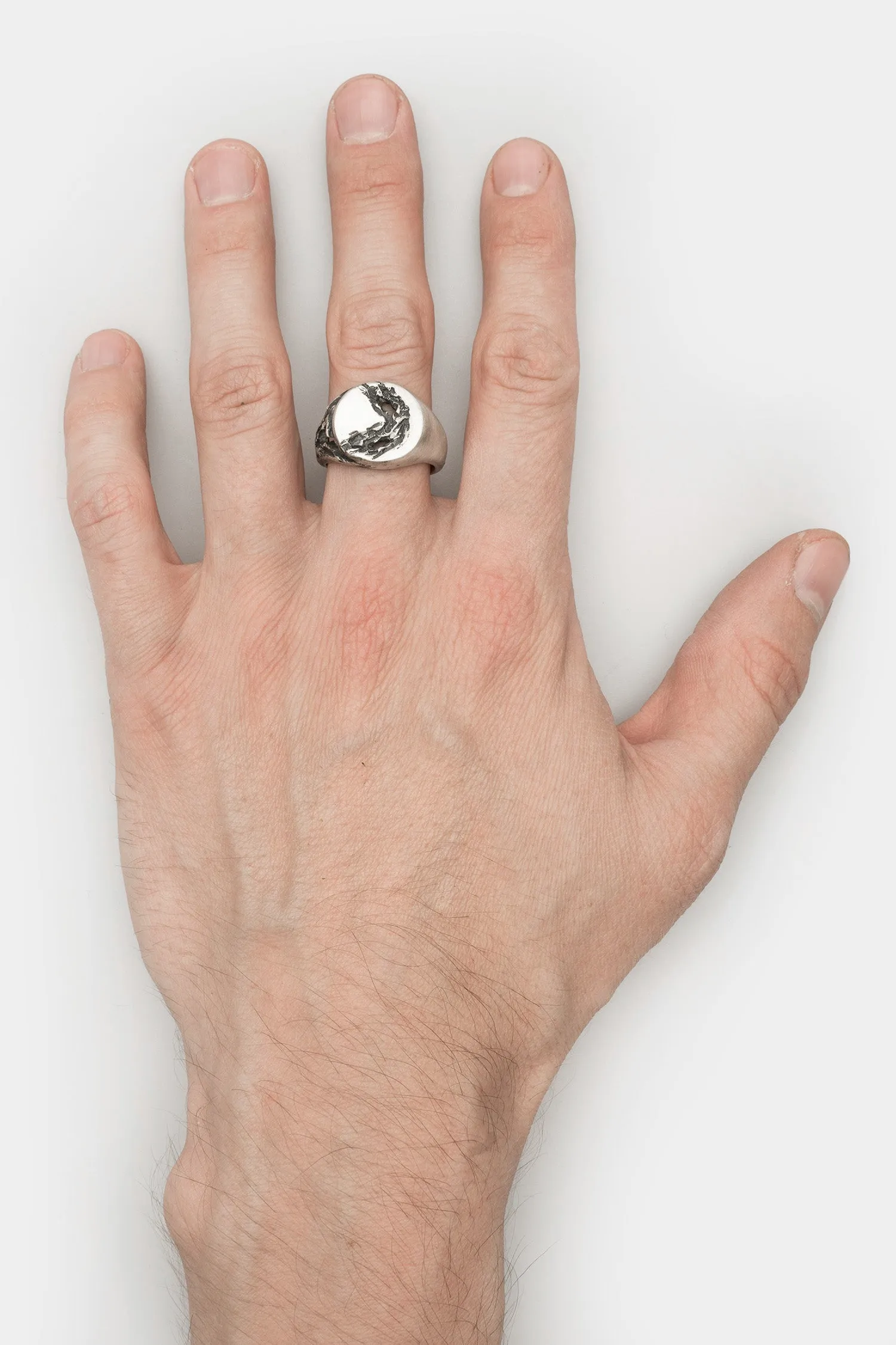 Broken signet ring