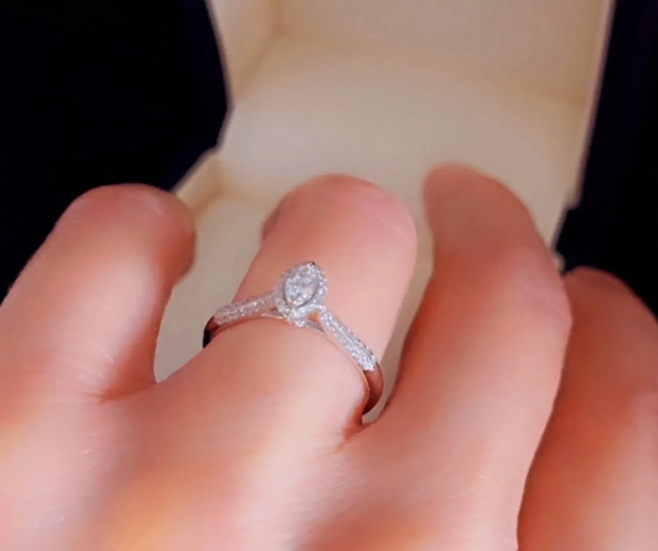 Diamond  engagement ring