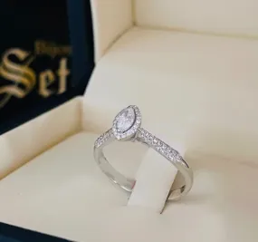 Diamond  engagement ring