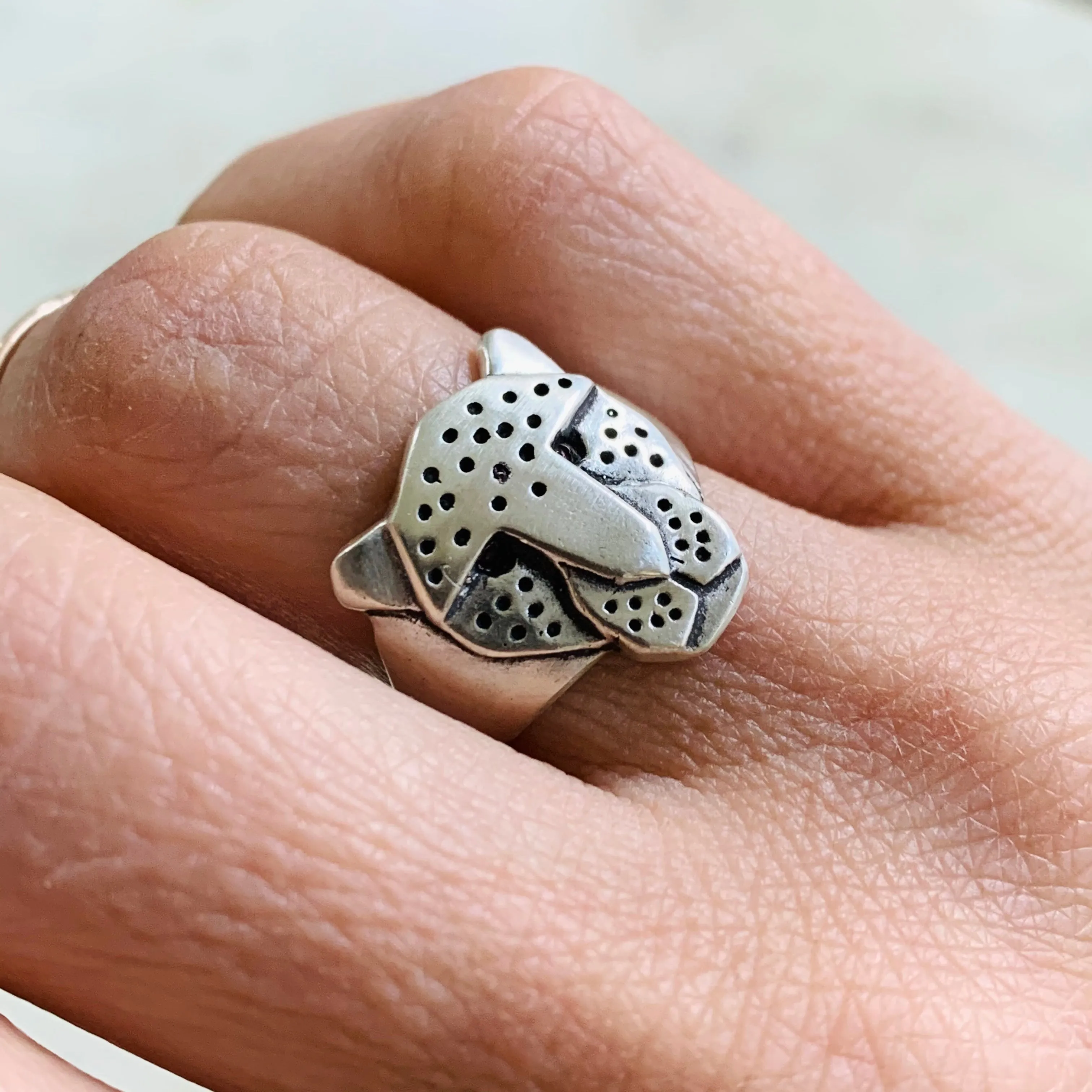 JAGUAR RING