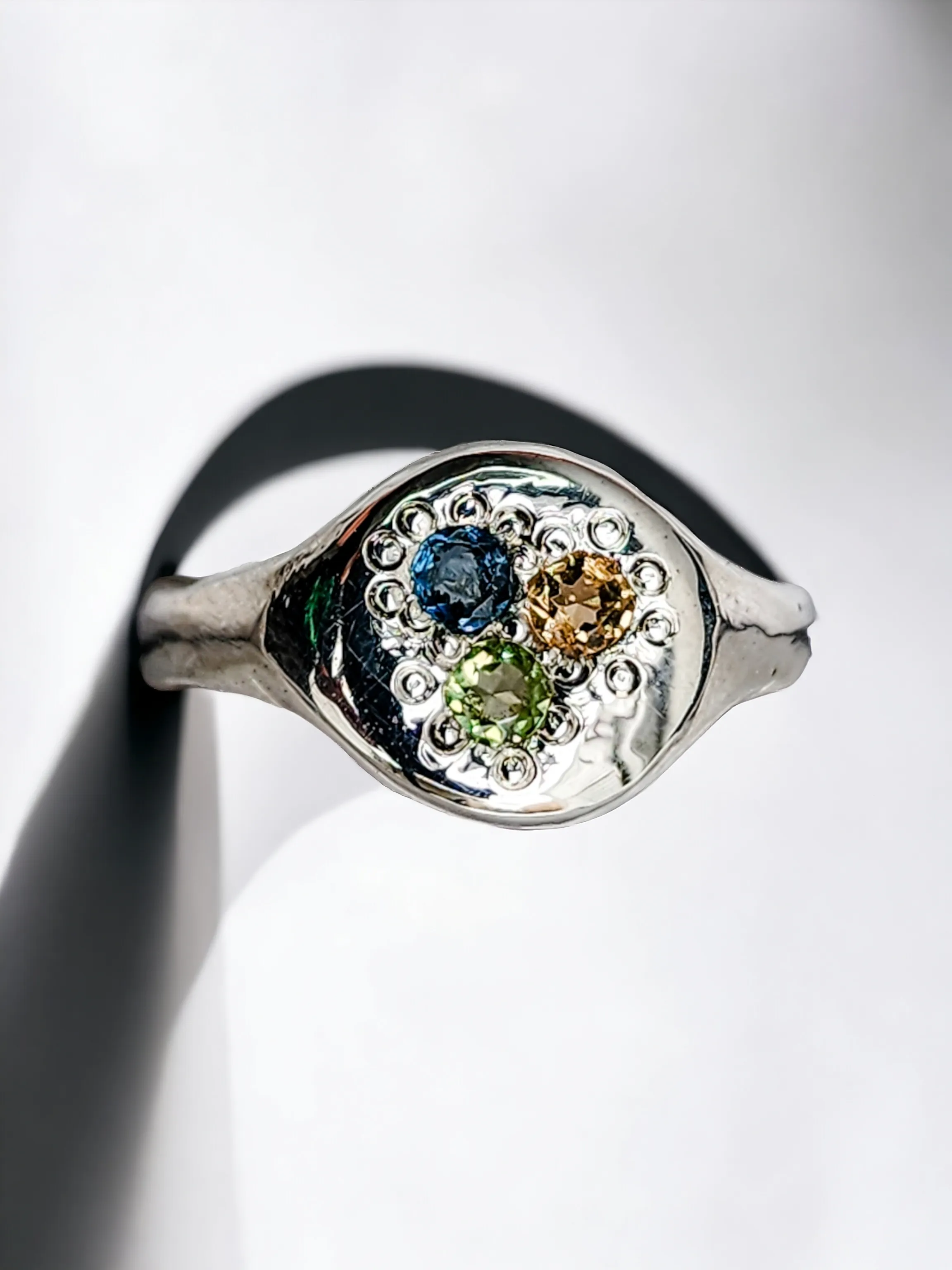 Kaleidoscopic Signet ring