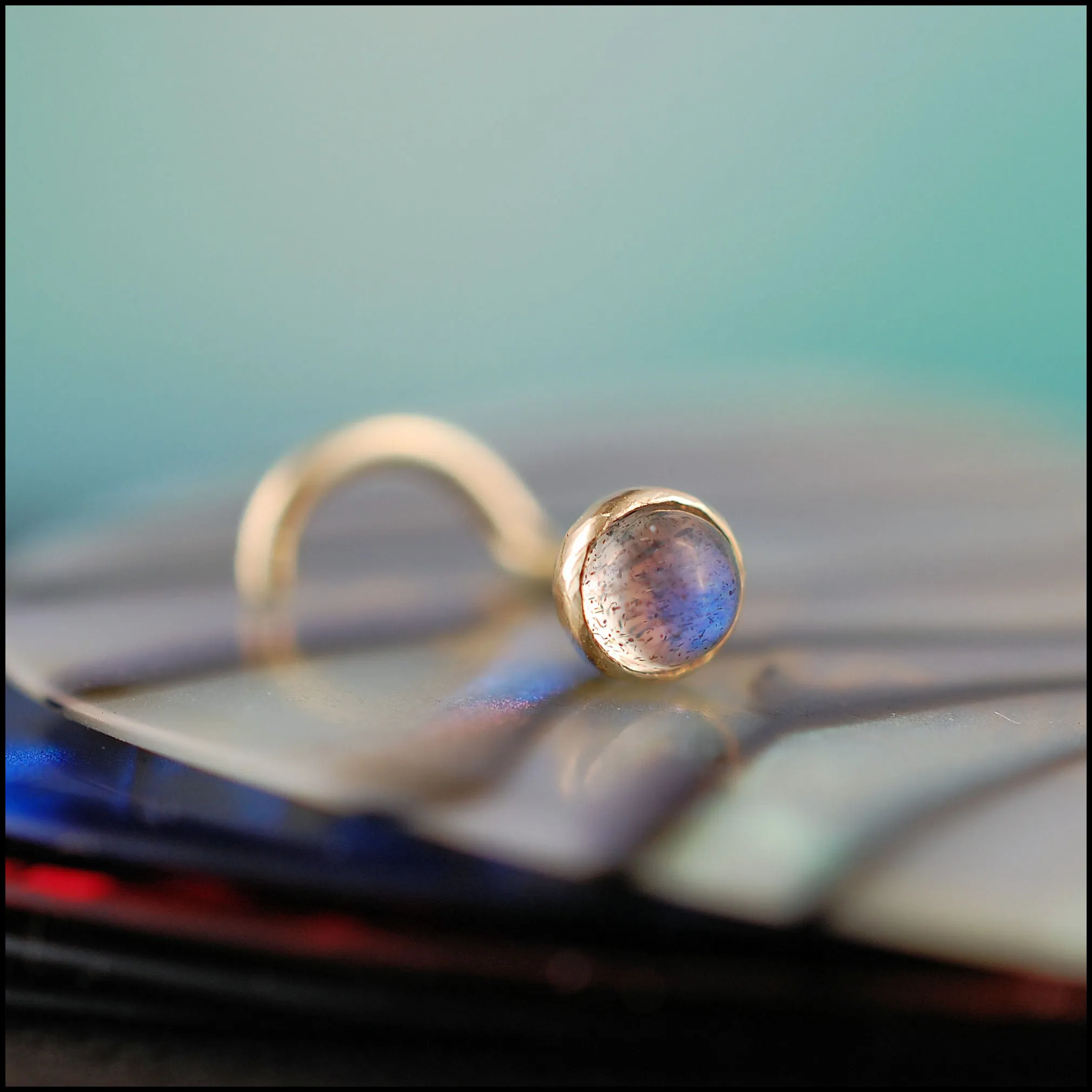 Labradorite Gold Nose Stud