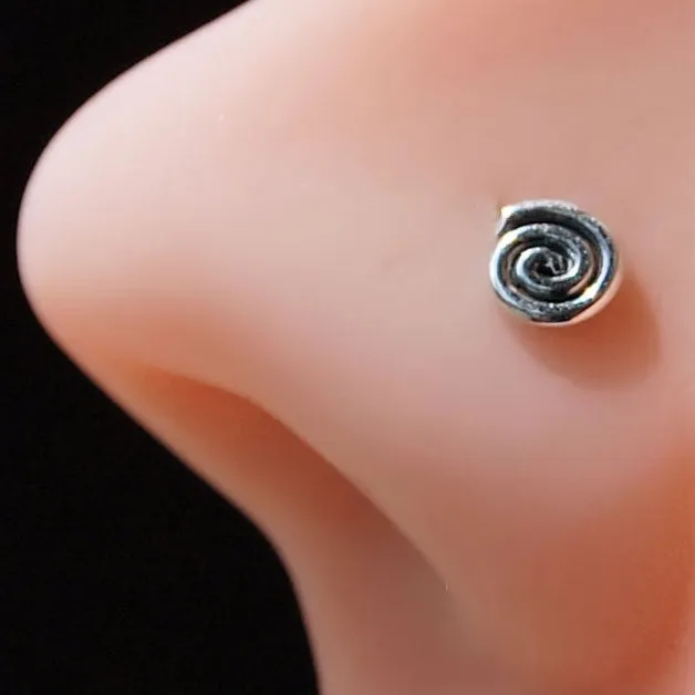 Medium Spiral Nose Stud