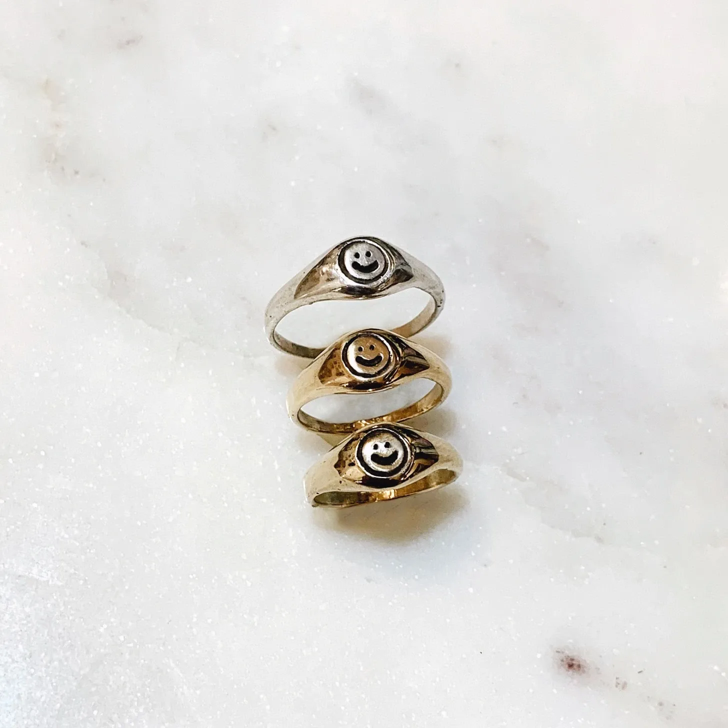 Mini Smiley Signet Ring