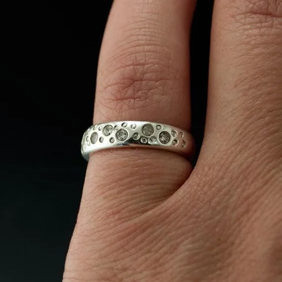 Moissanite Star Dust Wedding Ring