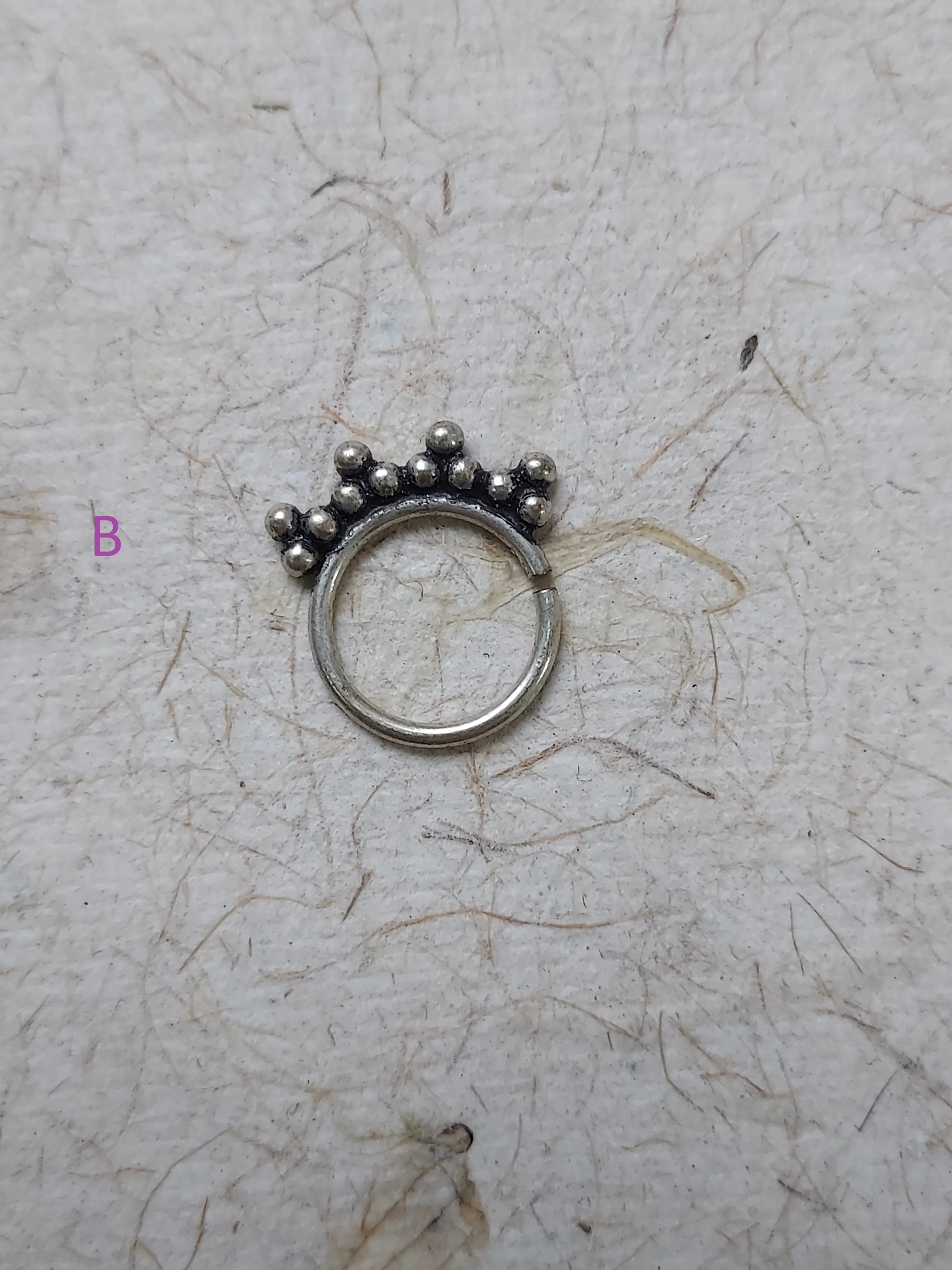 Certainly! Heres an optimized and enhanced title for the product:

Stylish Bohemian Nomadic Nose Ring with Intricate Design