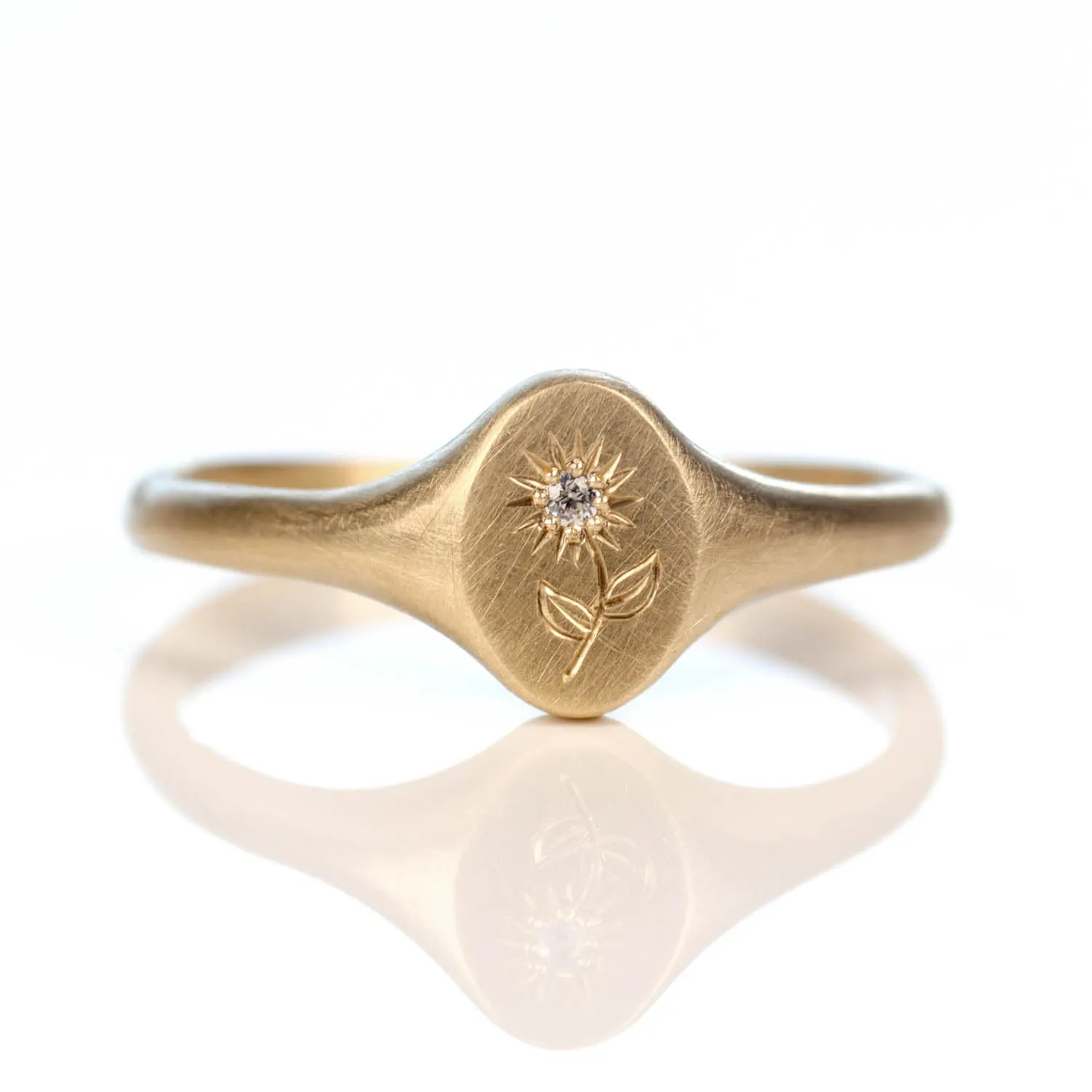 Oval Daisy Signet Ring