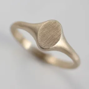 Oval Signet Ring •