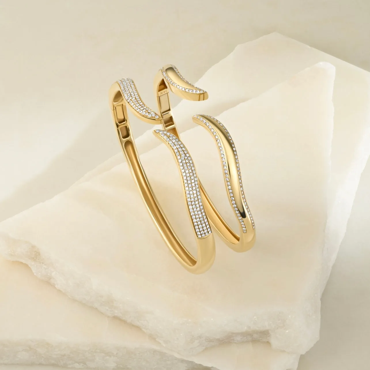 Pave Outline Solid Gold Wave Cuff Bangle