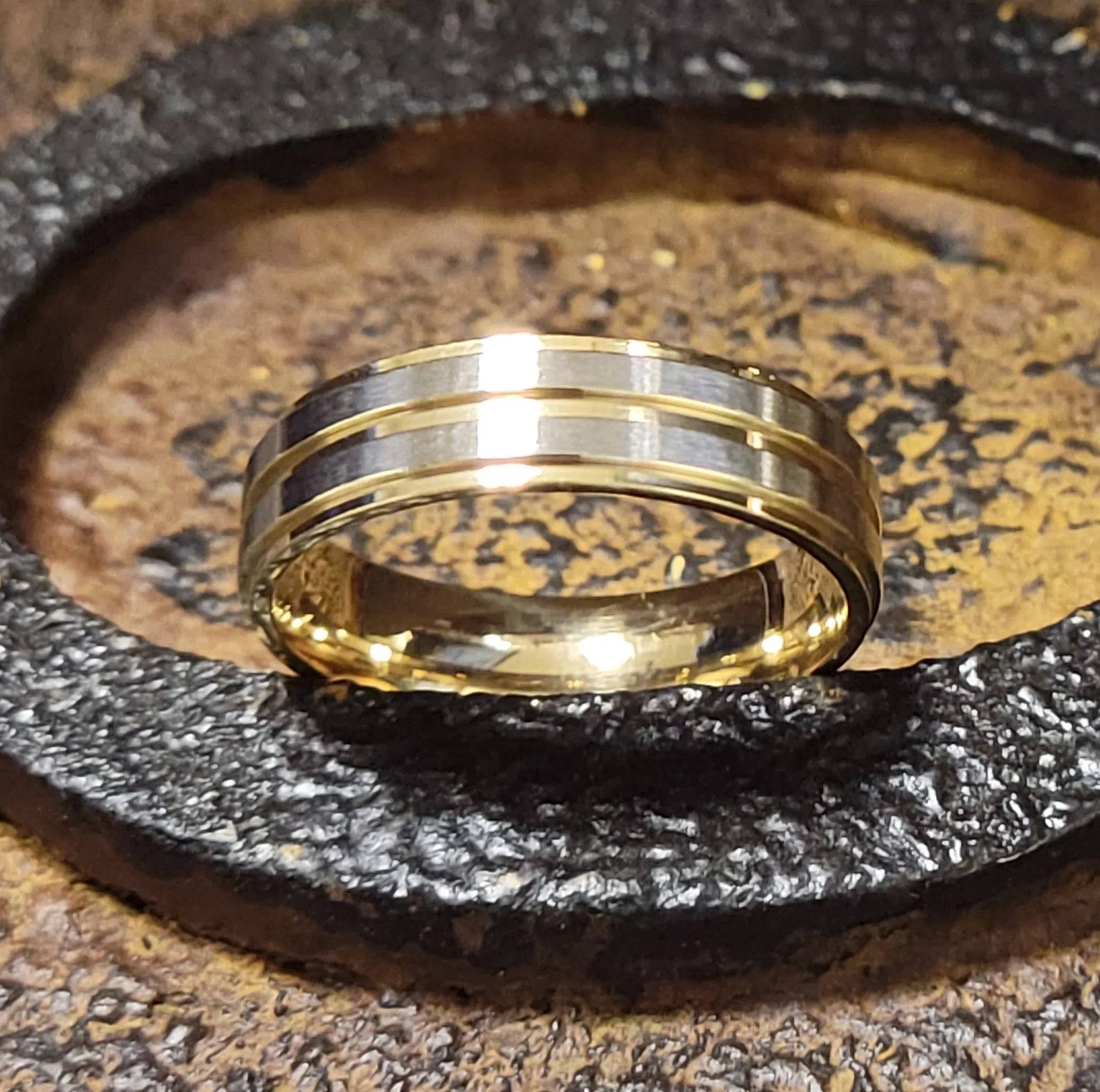 Personalized Engraved Men's silver and Gold Wedding Ring - Gold Wedding Ring For Guy's