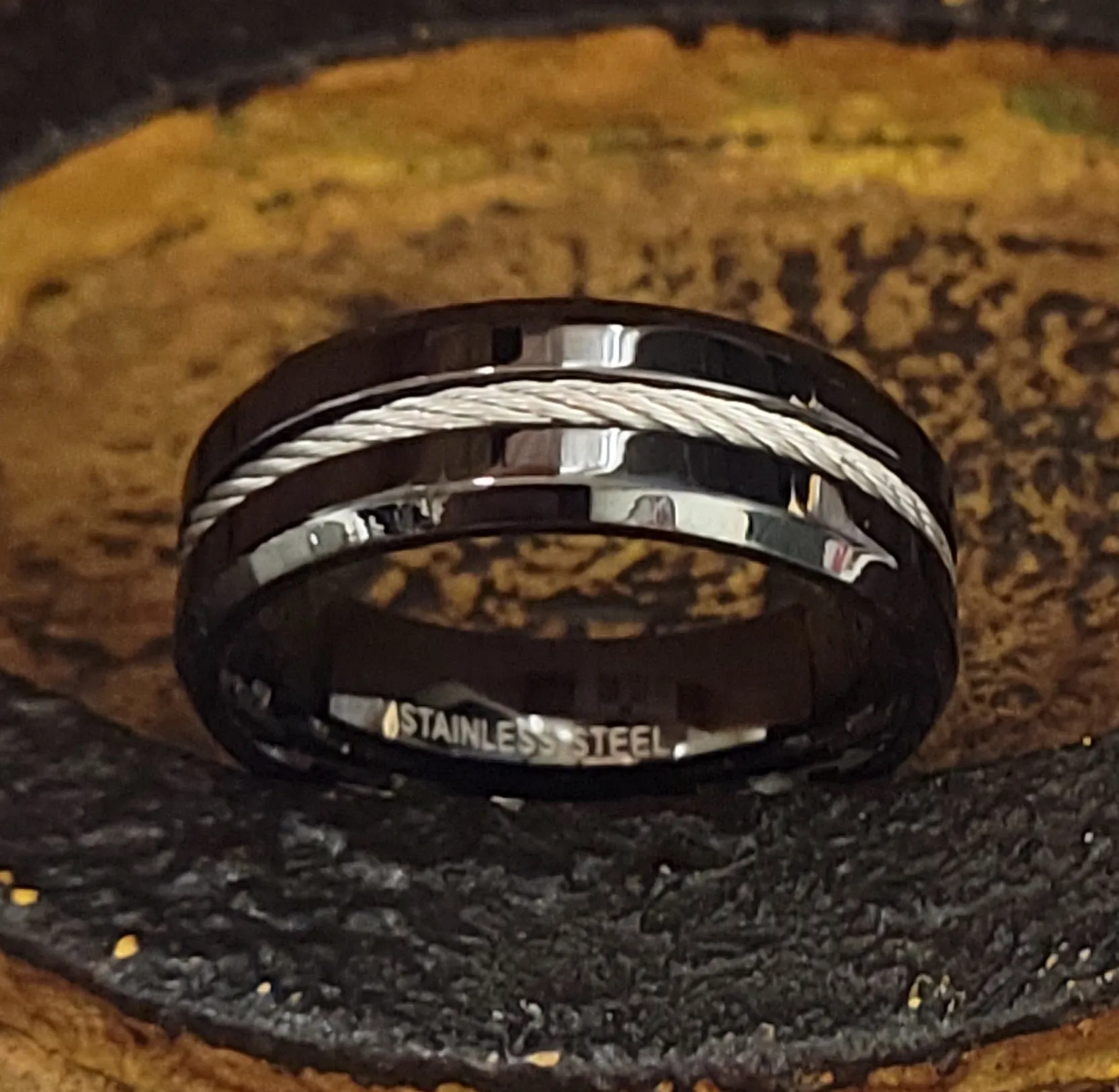 Personalized Engraved Wire Cable Wedding Ring For Men - Handwriting Ring