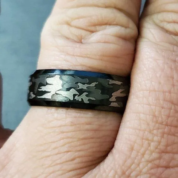 Personalized Men's Camo Wedding Ring - Engraved Handwriting Camouflage Ring