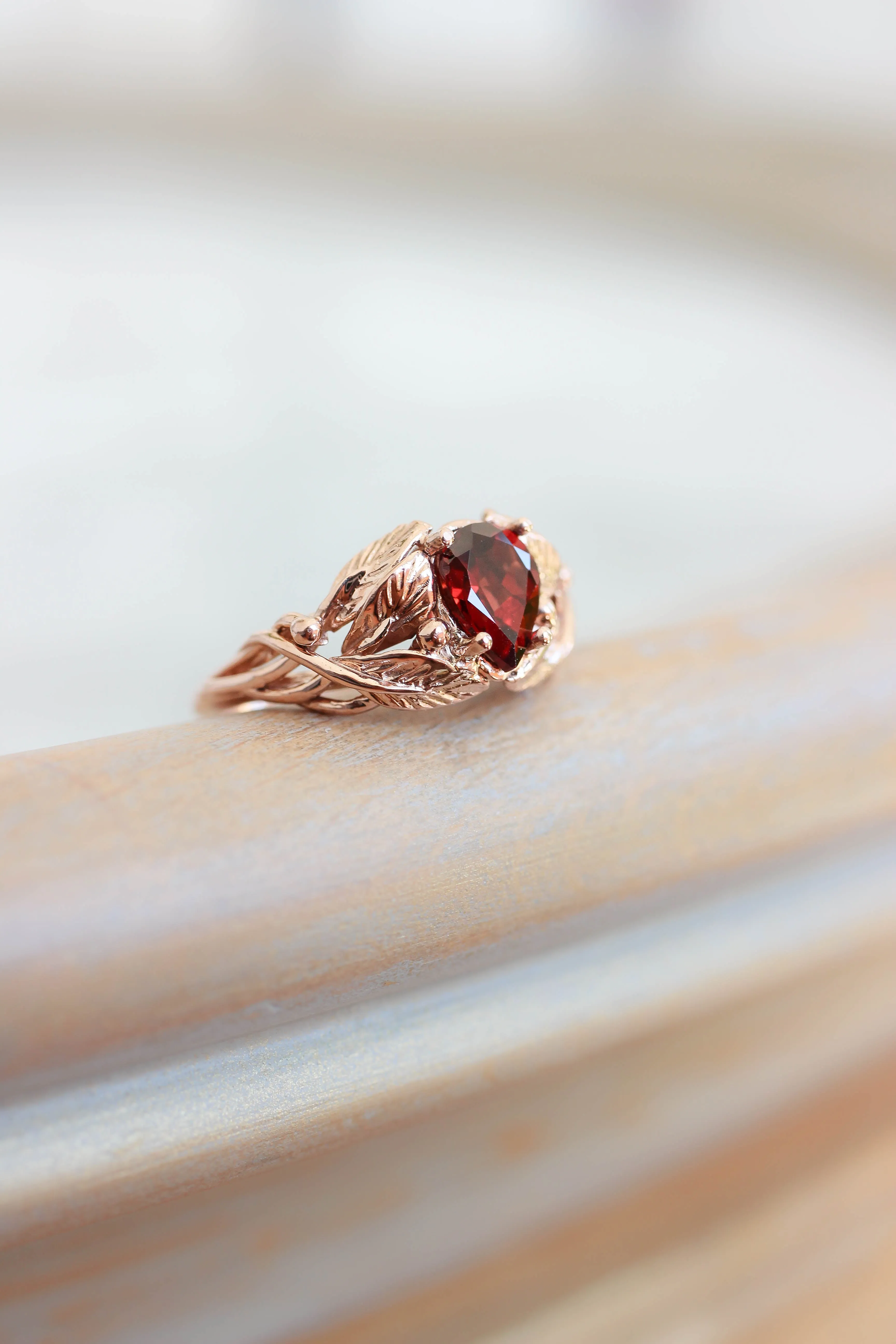 Red garnet engagement ring, leaves ring / Viola