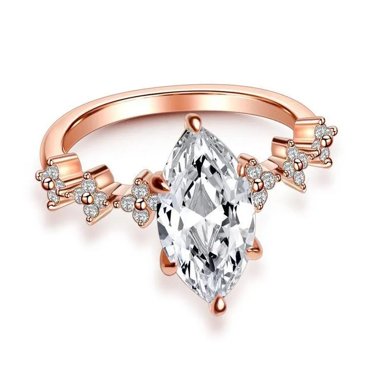 Shape of Flower Marquise Cut Engagement Ring