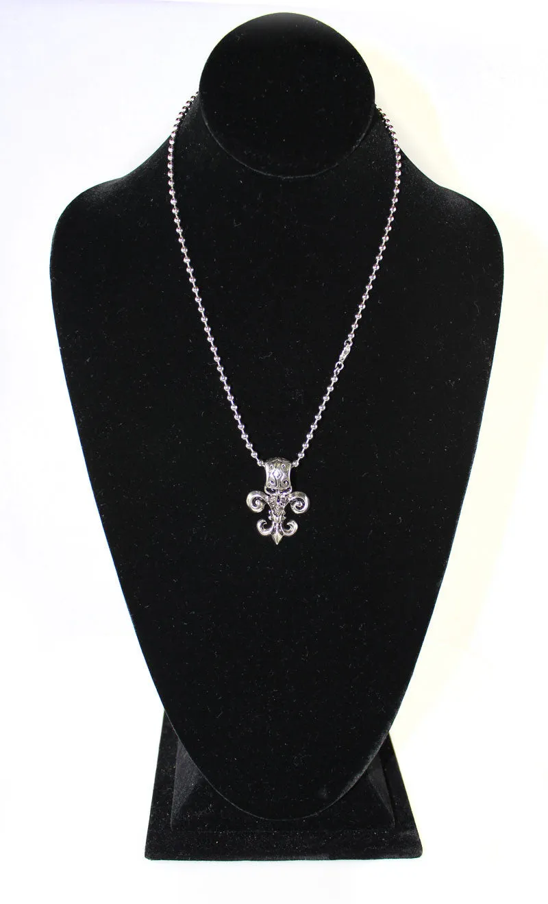 Skeleton Head Necklace