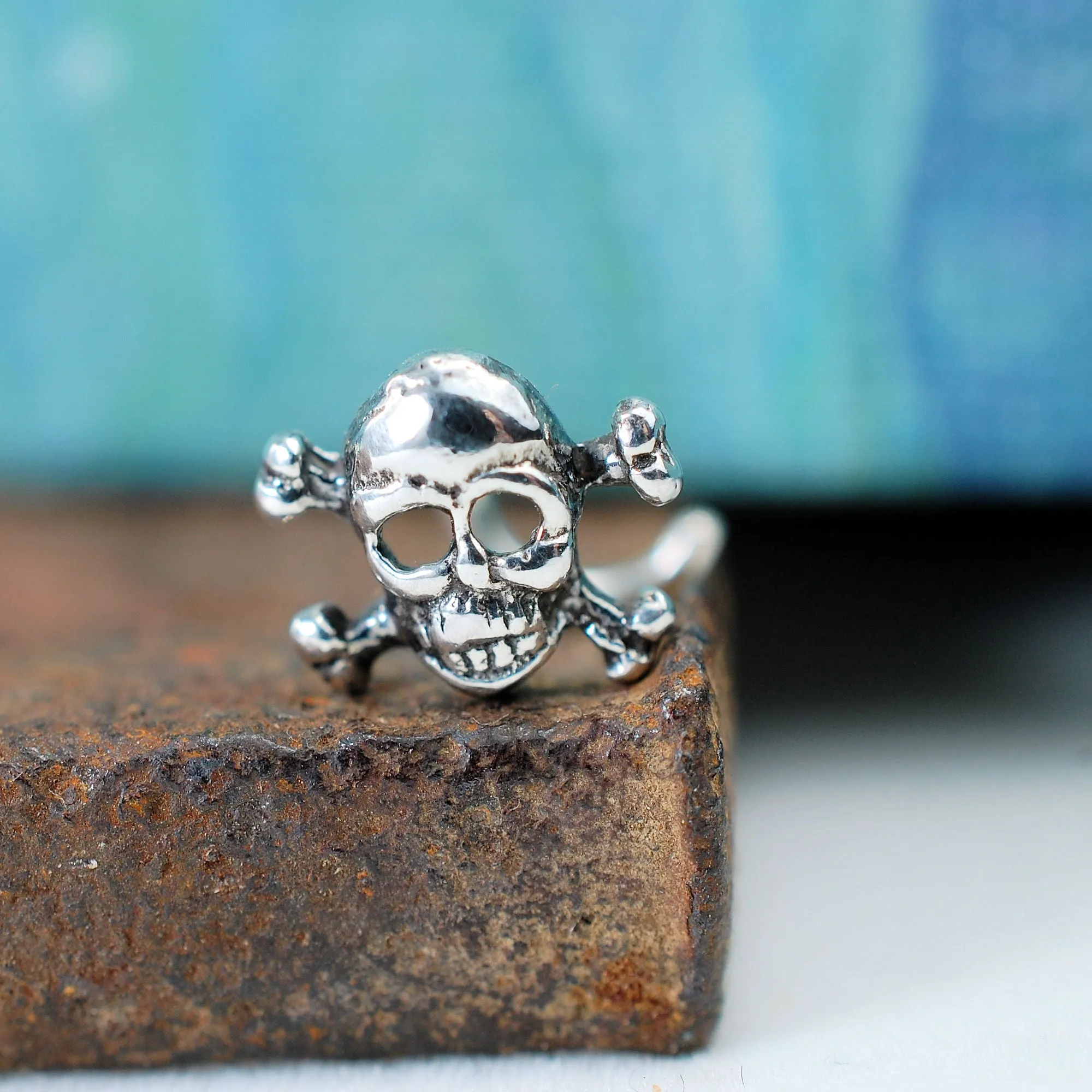 Skull Pirate Nose Stud