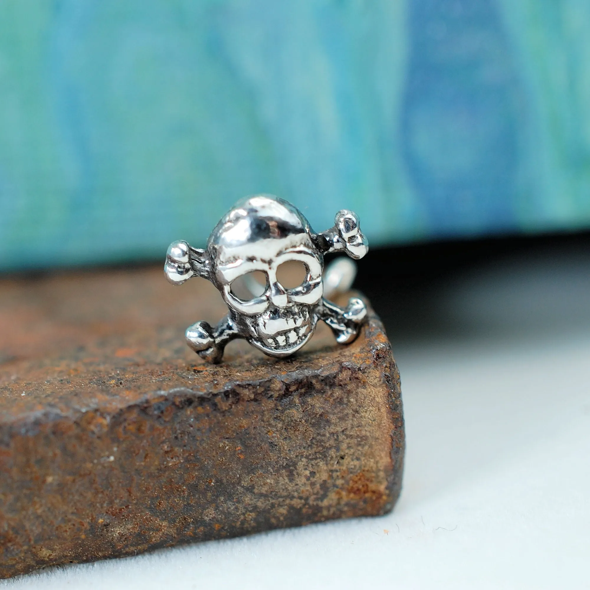 Skull Pirate Nose Stud