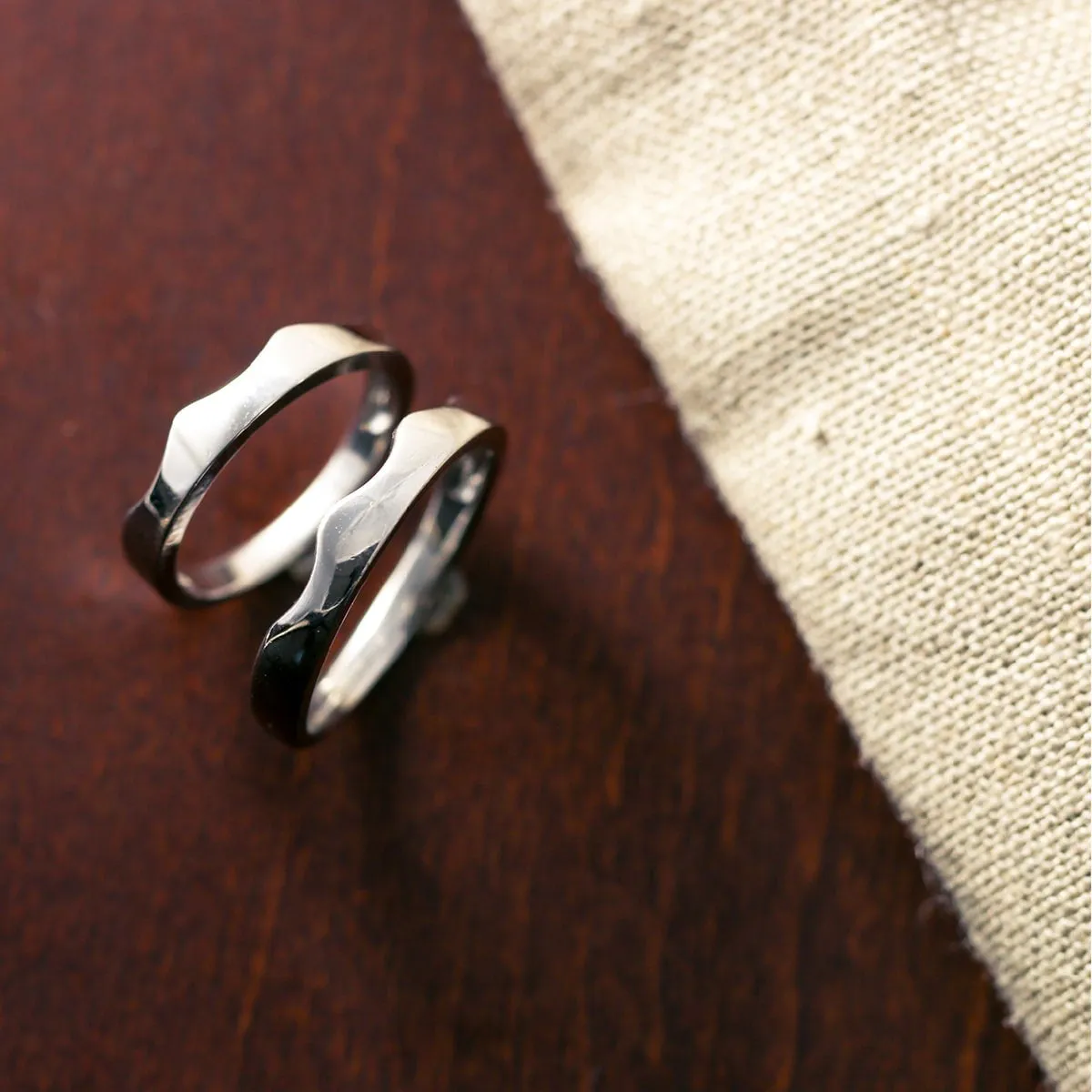 Unique Couple Wedding Ring Set - WM39