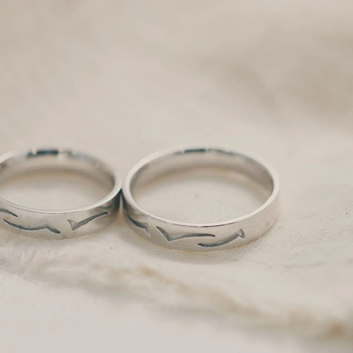 Unique Couple Wedding Ring Set - WM51