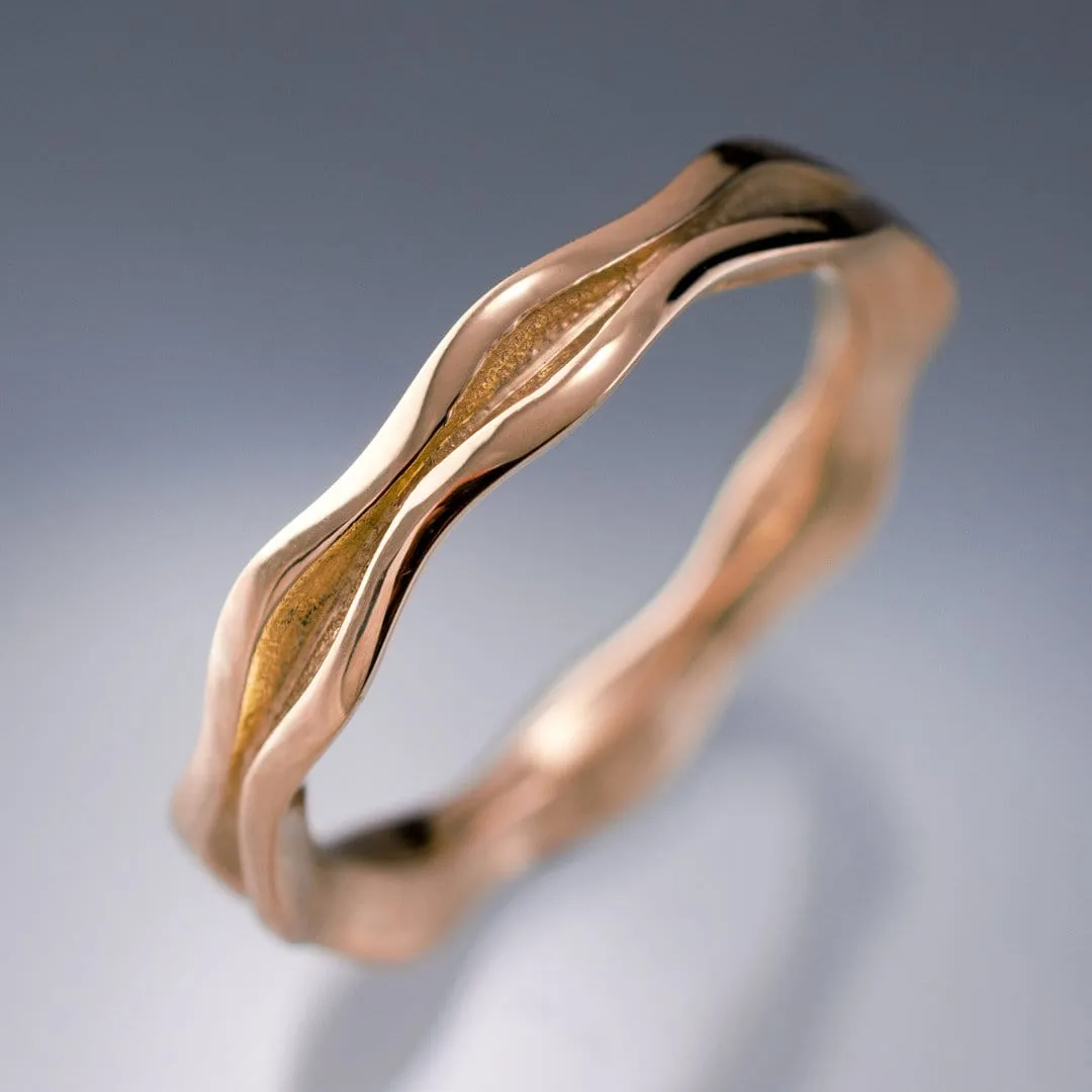 Wave Narrow Wedding Ring in Yellow or Rose Gold